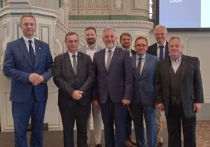 Wypędzeni oraz&nbsp;ludzie, którzy&nbsp;pozostali w&nbsp;swojej ojczyźnie: Razem na&nbsp;rzecz pokojowej Europy